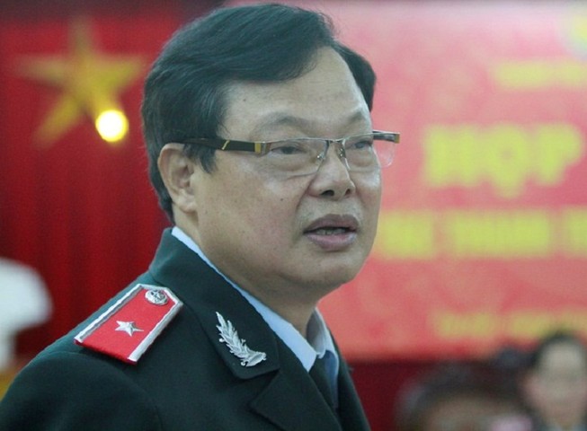 Lập đường dây nóng tố cáo tham nhũng, tặng quà