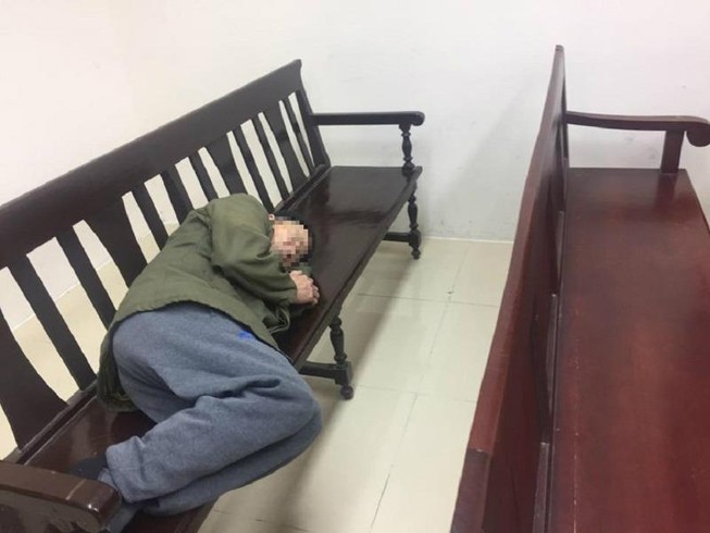 Tăng án ông già 79 tuổi hiếp dâm bé gái 4 tuổi