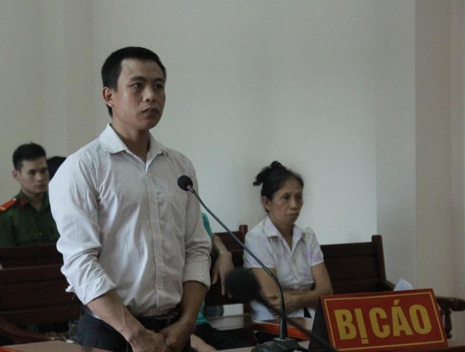 Bị cáo 'đòi' thay KSV vì cho rằng liên tục bị buộc tội