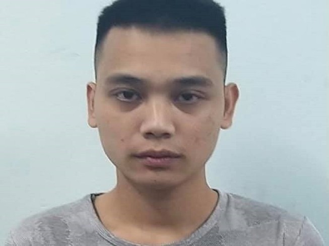 Hiếp dâm bạn gái quen qua mạng xã hội