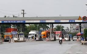 Chủ tịch Quốc hội than trời vì các loại phí