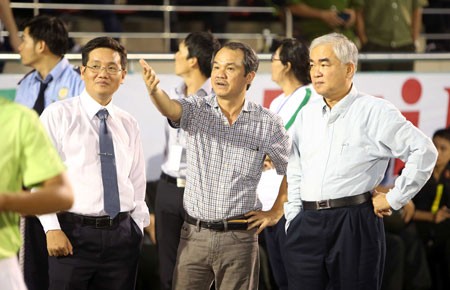 “Muốn thắng cho sướng thì tôi đã mời các đội Đông Nam Á”