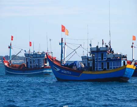 Yêu cầu Trung Quốc bồi thường cho ngư dân Việt Nam
