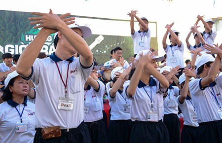 Triển khai chiến dịch Giờ xanh Green Talk