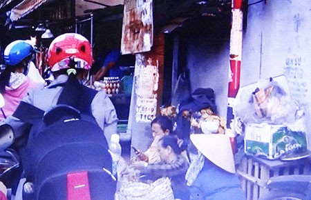Dẹp chợ tự phát vì lợi ích của cộng đồng