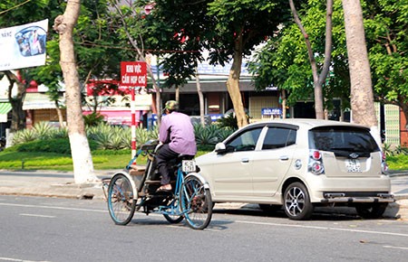 Dẹp chợ tự phát phải làm thường xuyên