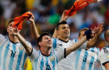Bán kết Argentina - Hà Lan: Argentina nằm kèo trên