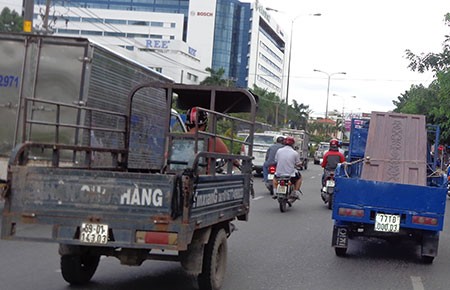 Xe bốn bánh thí điểm: Nhiều điểm yếu!