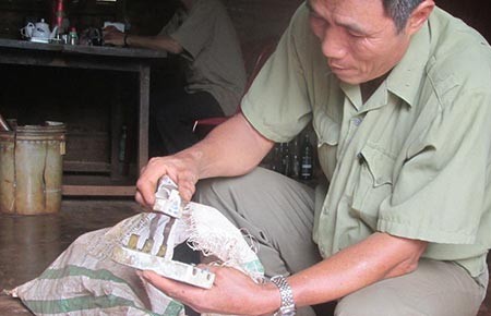 Vụ điện lực thu tiền đấu nối giá “cắt cổ”: Điện lực thương lượng trả lại tiền cho dân