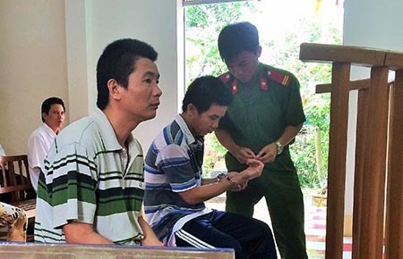 VKS ‘bênh’ chủ sà lan?