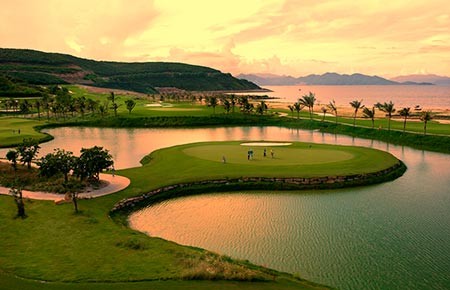 Giải Golf Vô địch CLB Vinpearl Golf Nha Trang 2014: Nhiều giải thưởng trị giá hàng tỉ đồng