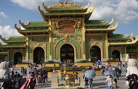 Bình Dương nói 'không o ép Đại Nam'