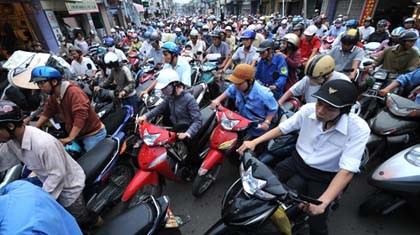Tháng 5-2015, thu phí xe máy ở TP.HCM?