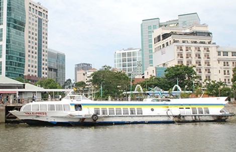 Kiến nghị tiếp tục mở bến Bạch Đằng