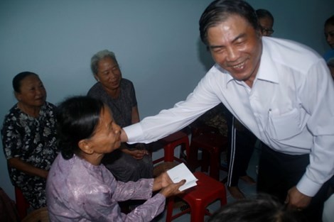 Ông Nguyễn Bá Thanh vẫn giải quyết công việc