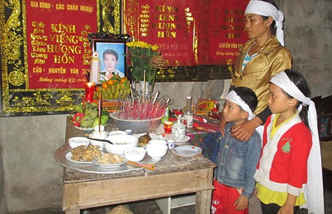 Vụ chết bất thường ở trụ sở UBND xã: Triệu tập, tạm giữ ba CA