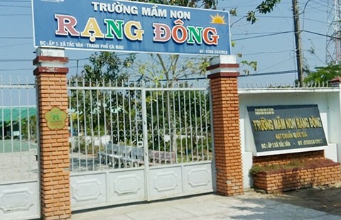 Không minh bạch phần ăn của 300 trẻ