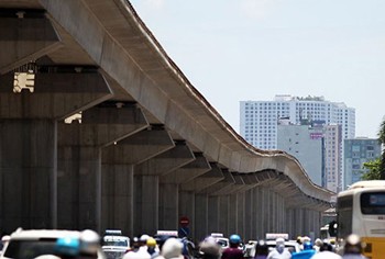 Đường sắt trên cao Hà Nội mấp mô theo tiêu chuẩn