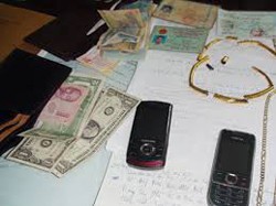 Chủ quán gọi đàn em ‘xử’ khách vì dám cãi