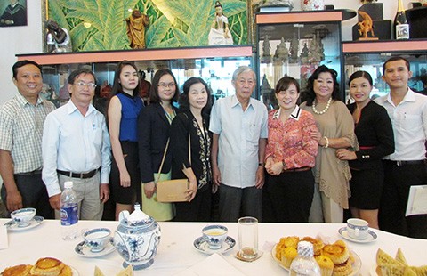 Kỳ nữ Kim Cương: ‘Nhìn đám cưới người ta cũng thấy đỡ ghiền’