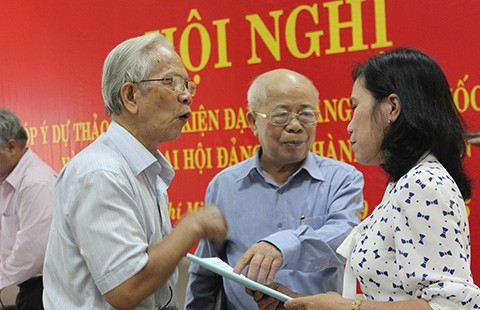 Cần mạnh dạn loại bỏ những người biến chất