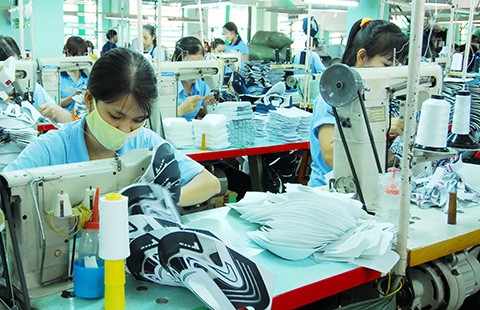 Nhiều doanh nghiệp Việt đối mặt với nguy cơ phá sản