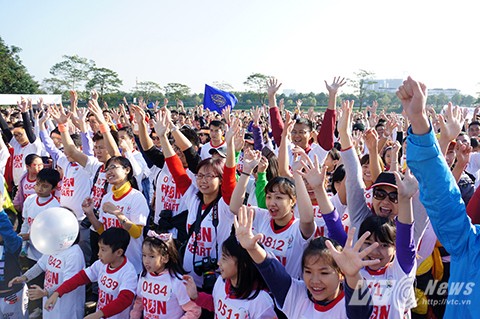 Hơn 1.000 người “Chạy vì trái tim”