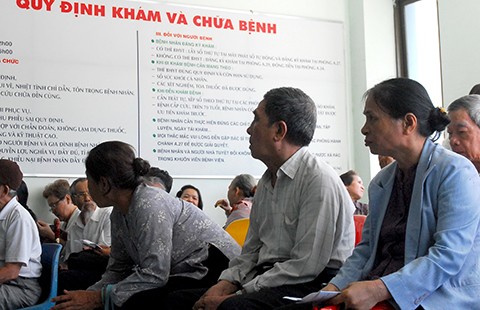 Hỗ trợ cho người nghèo khi viện phí tăng