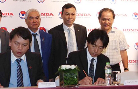 Sau HLV Miura còn ai nữa?