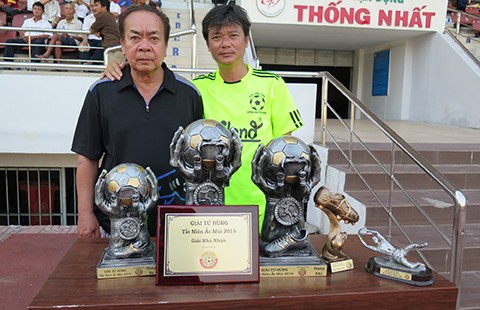 Cựu danh thủ Võ Thành Sơn và những người bạn: Ấm tình đồng đội