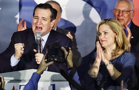 Ted Cruz lật nhào tỉ phú Donald Trump