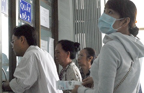 Đồng loạt điều chỉnh phí khám, chữa bệnh
