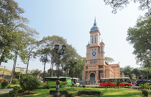 Nhà thờ cổ Sài Gòn - Bài 4: Ngôi nhà thờ nằm trên ‘đất vàng’