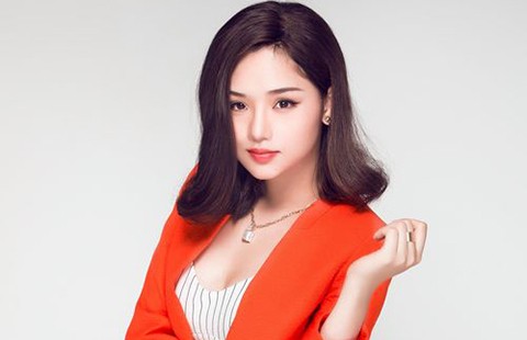 Miu Lê hết làm ‘bà nội’ thì đi hát nhạc phim