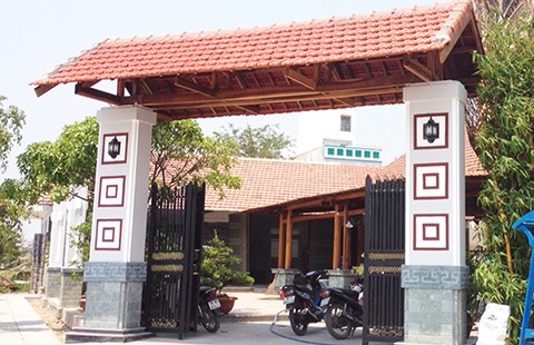 Phú Yên: Cưỡng chế tháo dỡ hai nhà hàng xây dựng không phép