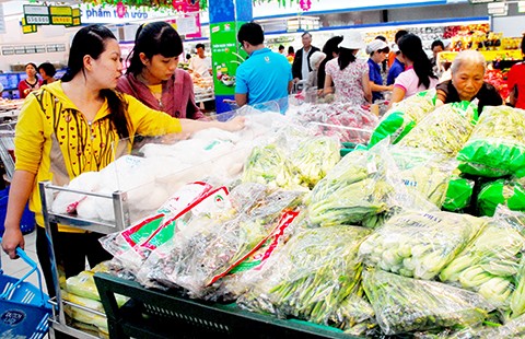 Nâng chất lượng, giảm giá để đấu với đại gia Thái
