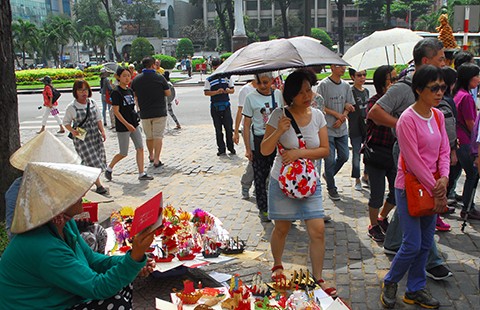 Bài trừ hoạt động du lịch chui