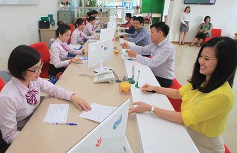 Bất thường vụ mất hơn 11 tỉ trong tài khoản ngân hàng