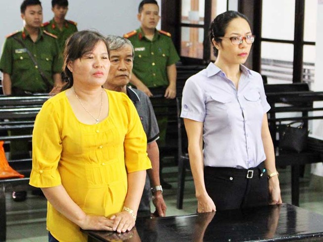 Cưỡng chế 4 cọc căng bạt, chủ tịch phường thua kiện