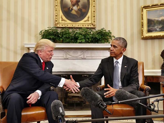 Ông Trump dọn đường vào Nhà Trắng