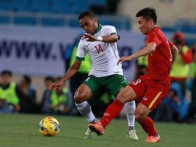 Việt Nam-Campuchia 2-1: Trả giá đắt cho ngôi nhất bảng