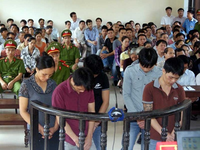 Kinh nghiệm xử án từ vụ trộm chó bắn chết người