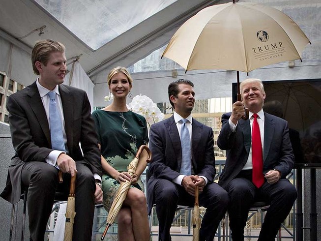 Nội các tỉ phú của ông Trump gây vô số tranh cãi