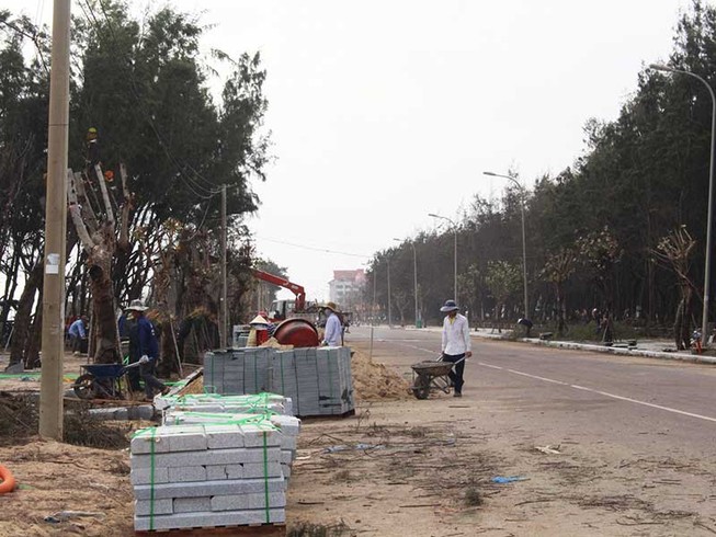 Chỉnh trang 1,1 km đường, tốn hơn 68 tỉ?