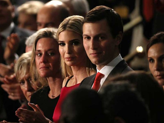 Ai đứng sau bài phát biểu ghi điểm của ông Trump?