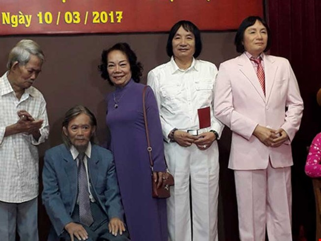 Ước mơ tượng sáp nghệ sĩ Việt đã nên hình