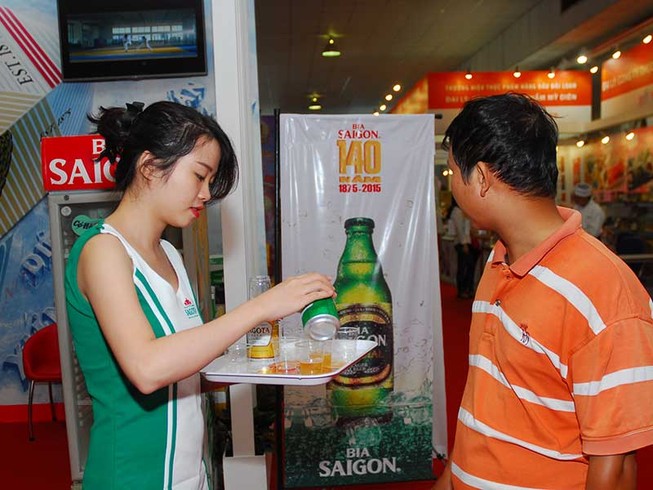 Tại sao lại cấm các hãng bia...tài trợ, tiếp thị ?