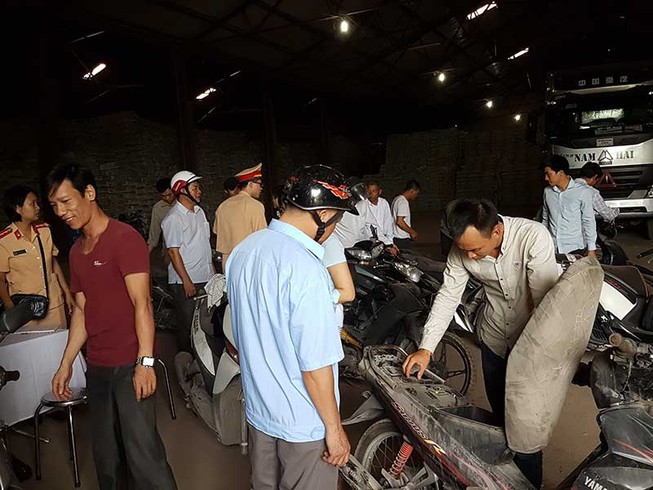 Nhiều người bất ngờ vì được trả lại xe bị mất