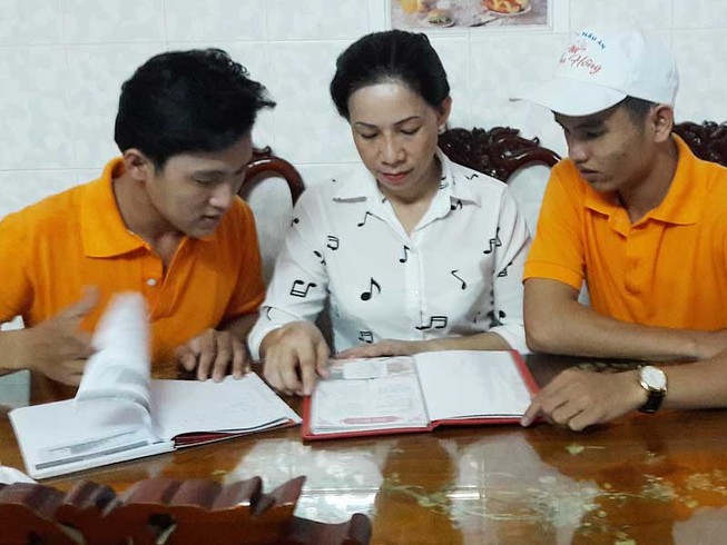 ‘Cô Bảy’ nuôi ước mơ cho sinh viên nghèo