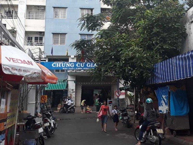 Dân phản ứng chưng cư ngăn thêm phòng để bán